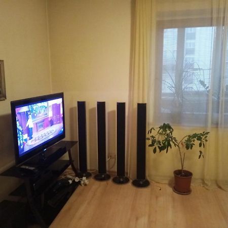 Бастионная 1/36 Apartamento Kiev Exterior foto