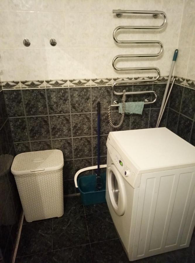 Бастионная 1/36 Apartamento Kiev Exterior foto