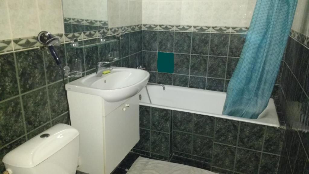 Бастионная 1/36 Apartamento Kiev Exterior foto